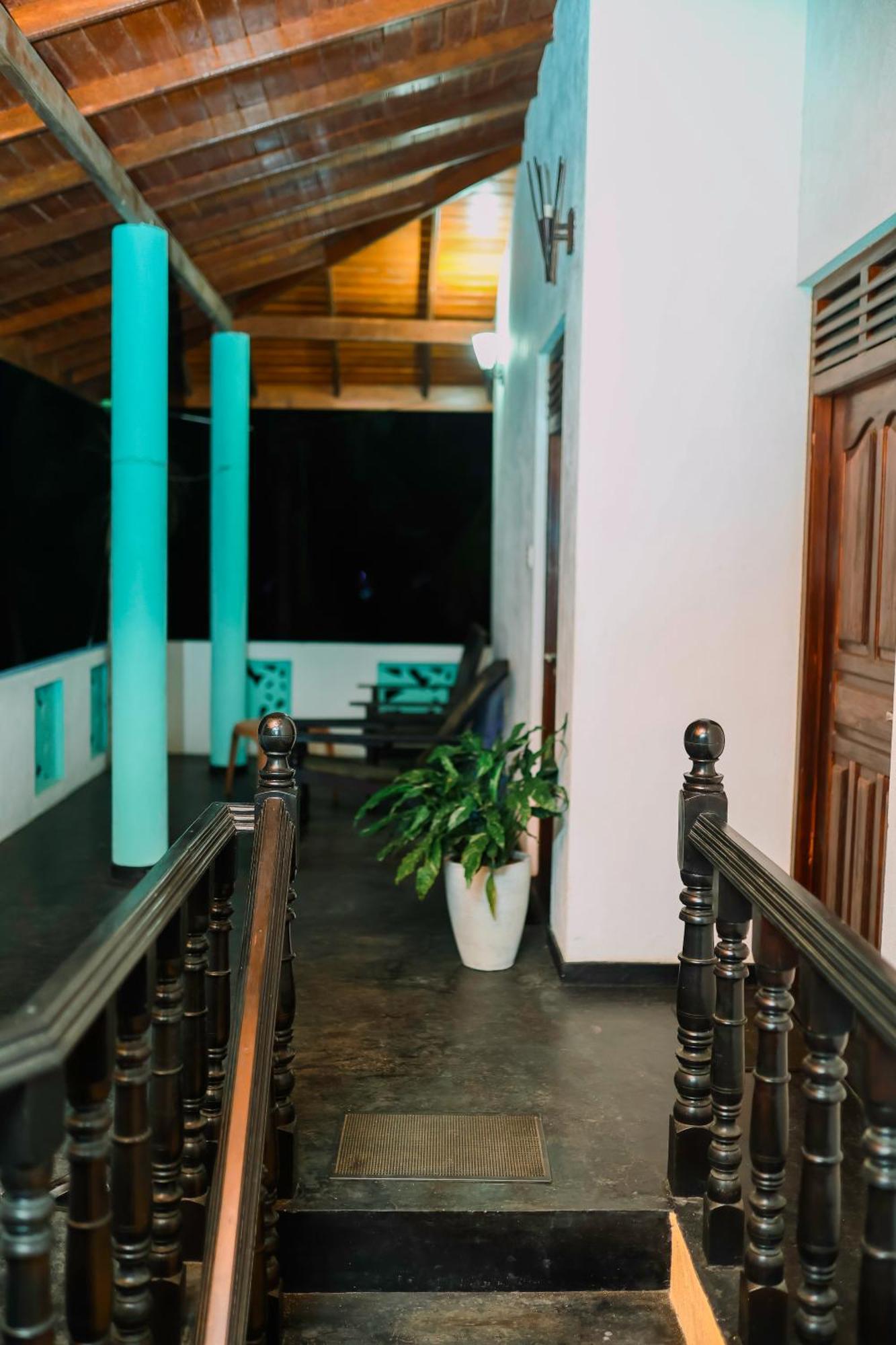 Beach Lagoon Guesthouse Tangalle Extérieur photo