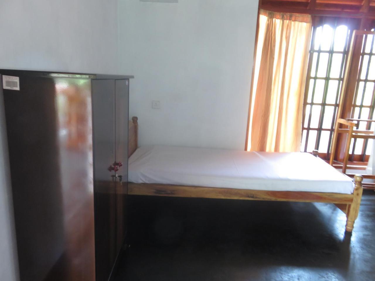 Beach Lagoon Guesthouse Tangalle Extérieur photo