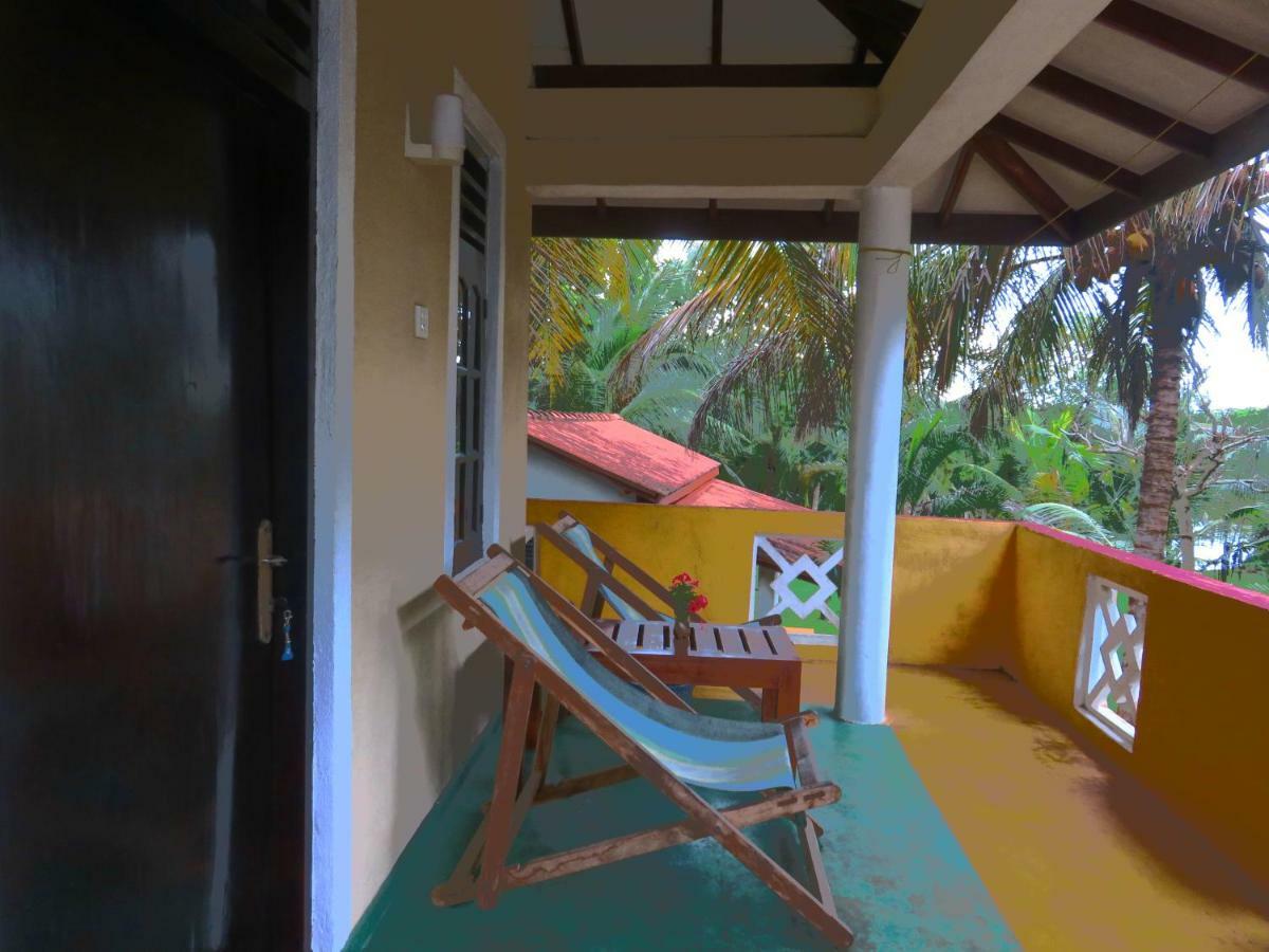 Beach Lagoon Guesthouse Tangalle Extérieur photo